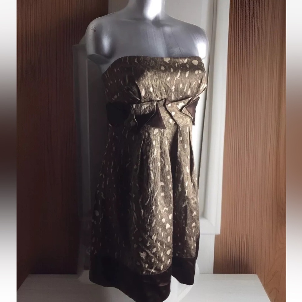 BCBG Maxazria WOOL/SILK STRAPLESS DRESS Size 08